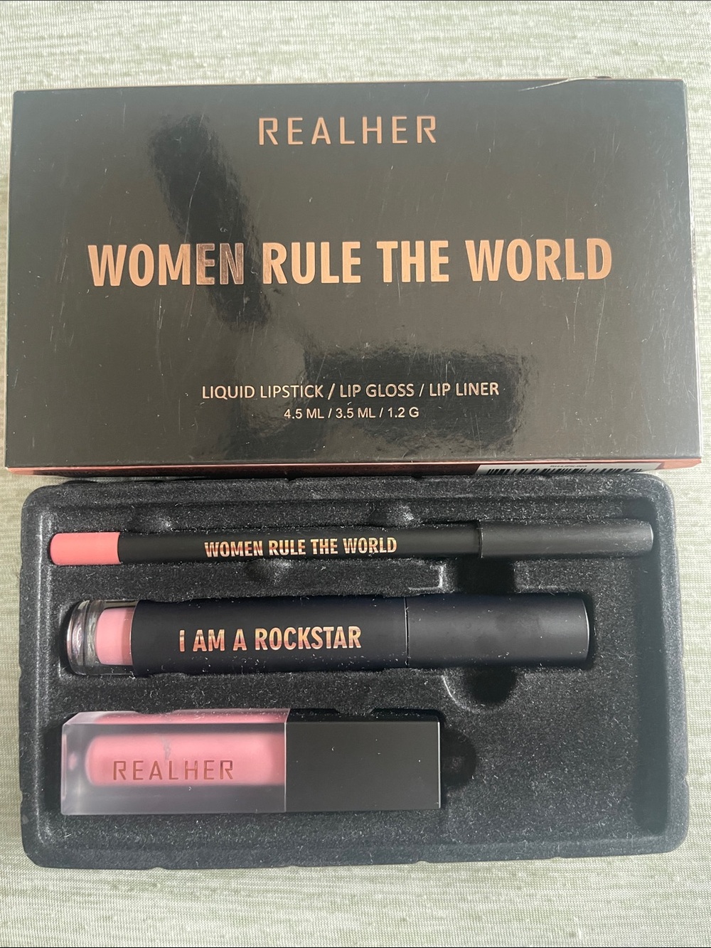 ❤️NEW!!!❤️ RealHer Women Rule The World Lip Set - Dusty Rose Pink